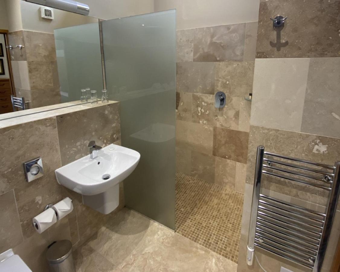 Отель The Carpenters Arms Felixkirk Экстерьер фото