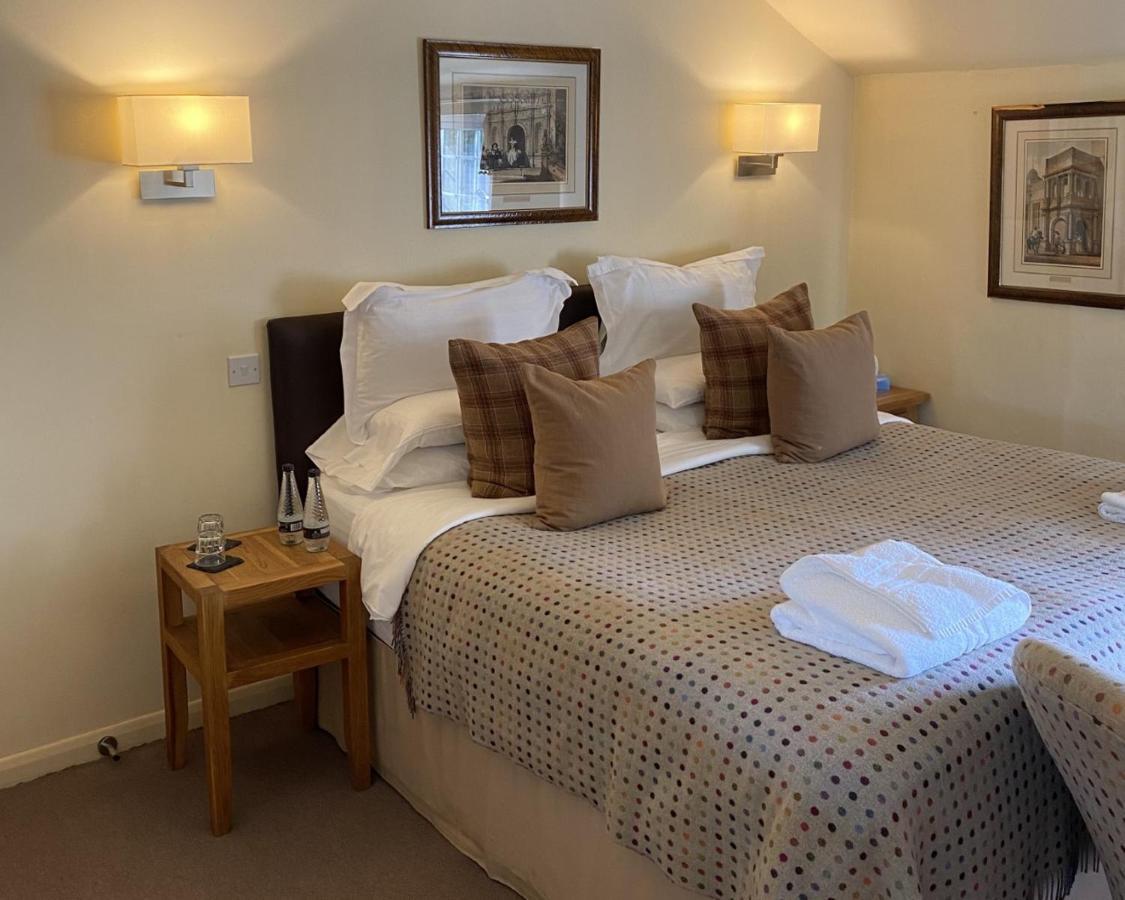 Отель The Carpenters Arms Felixkirk Экстерьер фото